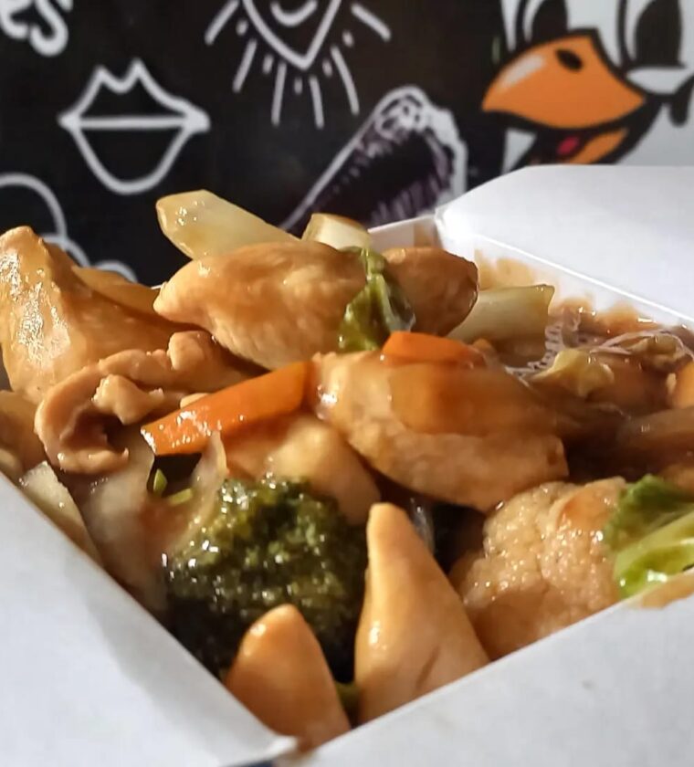 Yakisoba de Frango (500g)